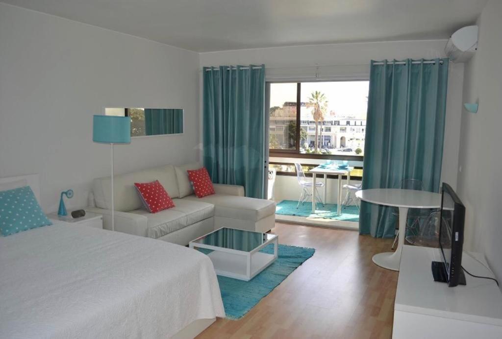 Estoril 2 & 5- Beach Side Casino Garden Studio Экстерьер фото