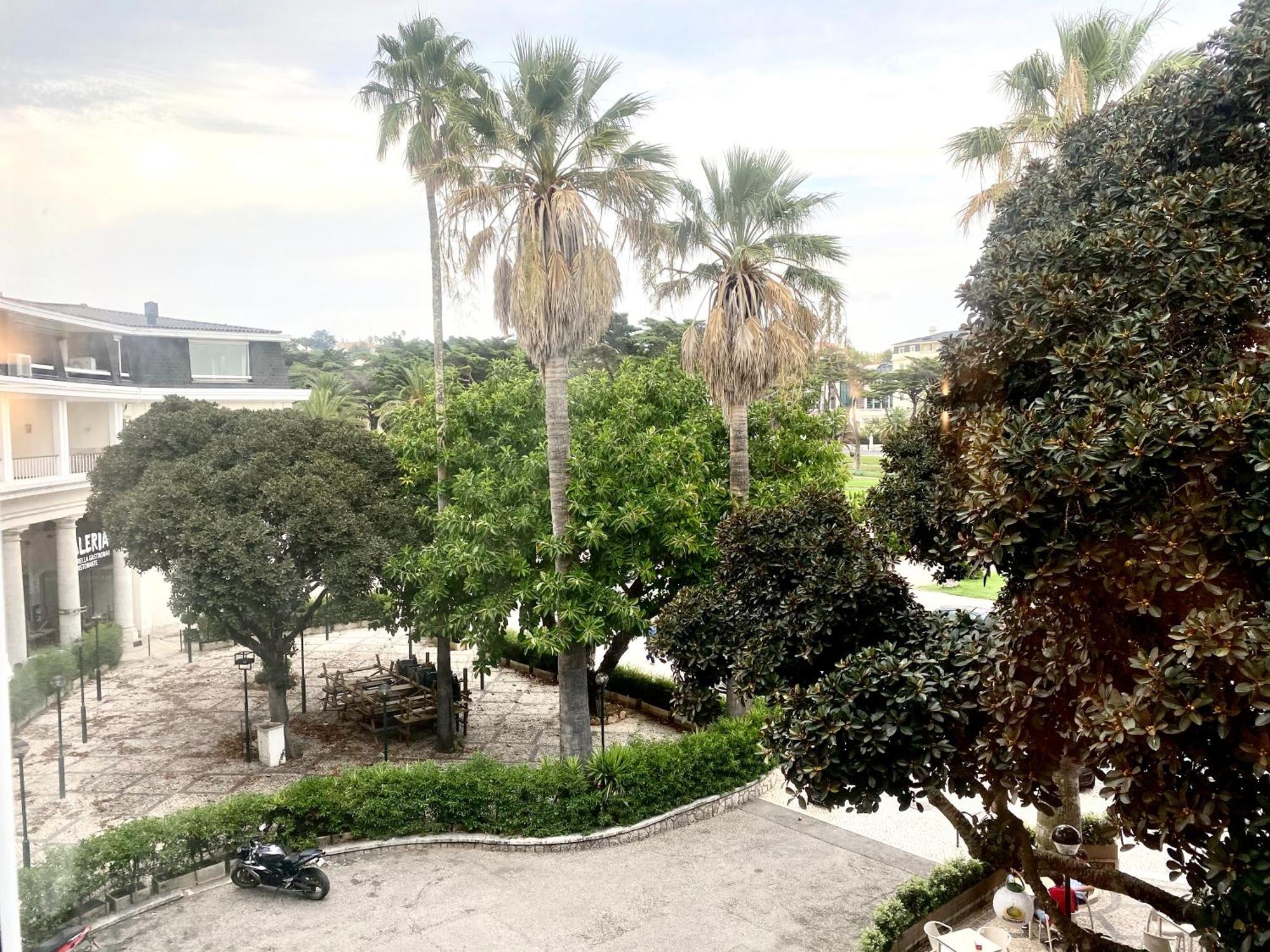 Estoril 2 & 5- Beach Side Casino Garden Studio Экстерьер фото